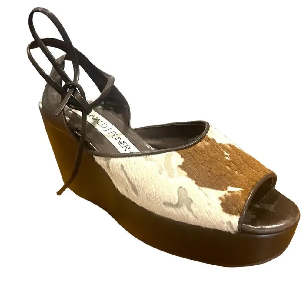 DONALD J. PLINER COWHIDE LEATHER LACE UP COW PRINT CHUNKY HEEL WEDGES